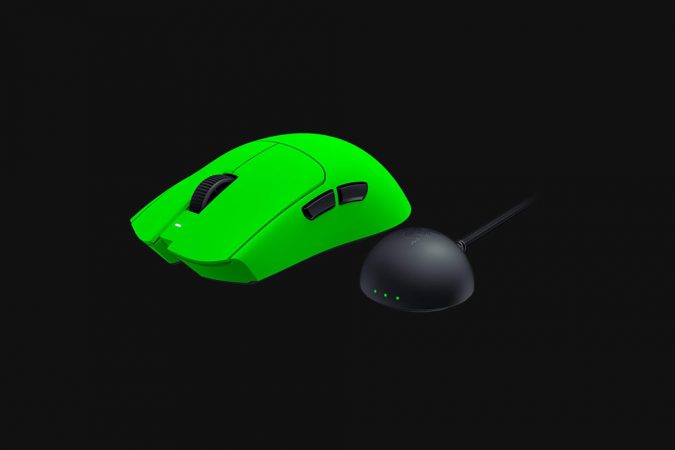 Razer выпустила мышь Viper V4 Pro в фирменном зеленом цвете