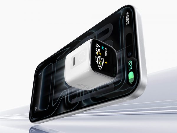 Baseus предложила альтернативу Anker Nano с умным дисплеем и мощностью до 60 Вт